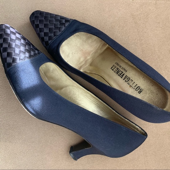 Bottega Veneta Heels🖤🖤 - Picture 2 of 4